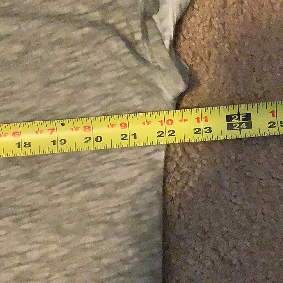 🌺 Chico’s Tee Top With Pleated Front & Ties 🌺 - Picture 5 of 8